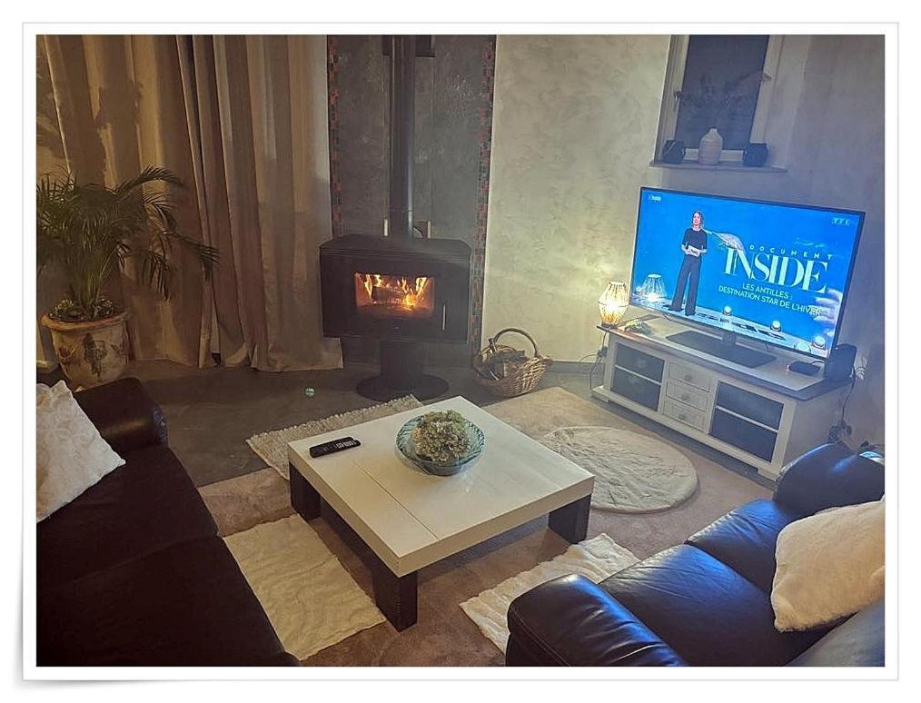 Superbe Appartement Au Coeur Du Jura Шампаньол Екстериор снимка